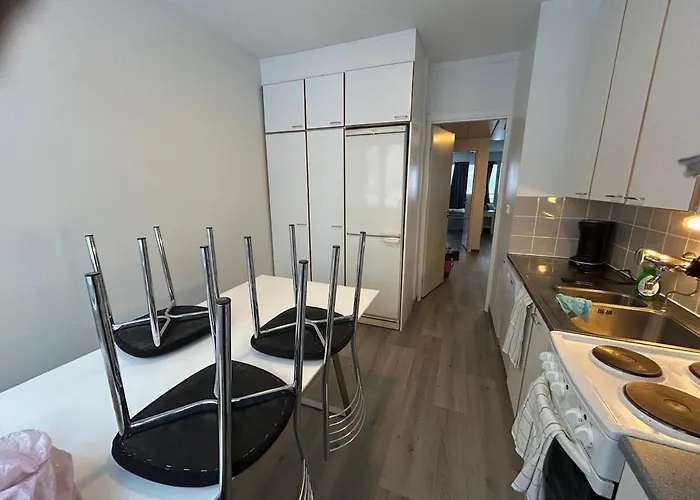 For Four With Parking Available Appartement