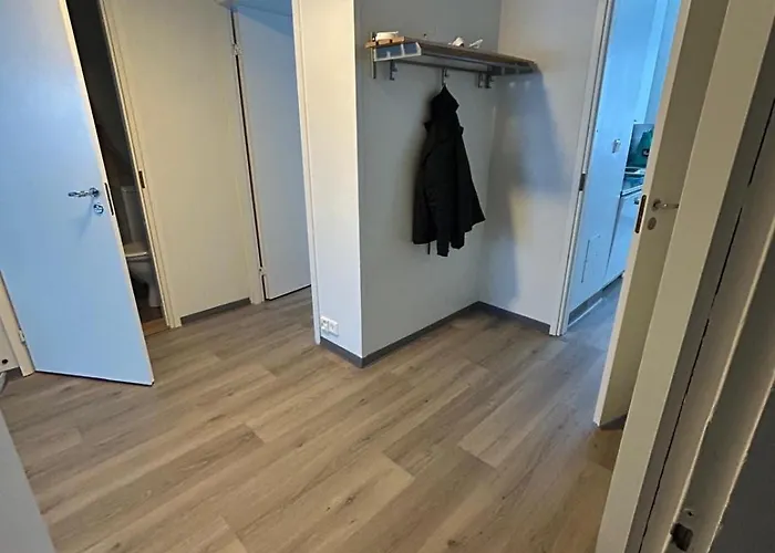 For Four With Parking Available Lejlighed *